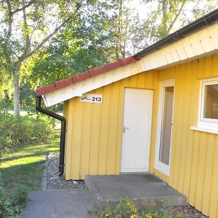 Holiday home Moewe 213